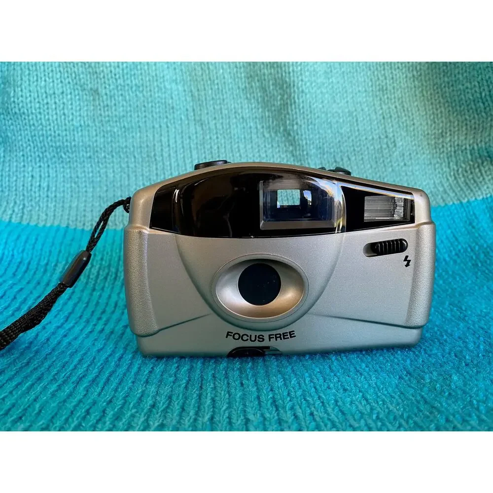 35mm megaview Focus free Camera